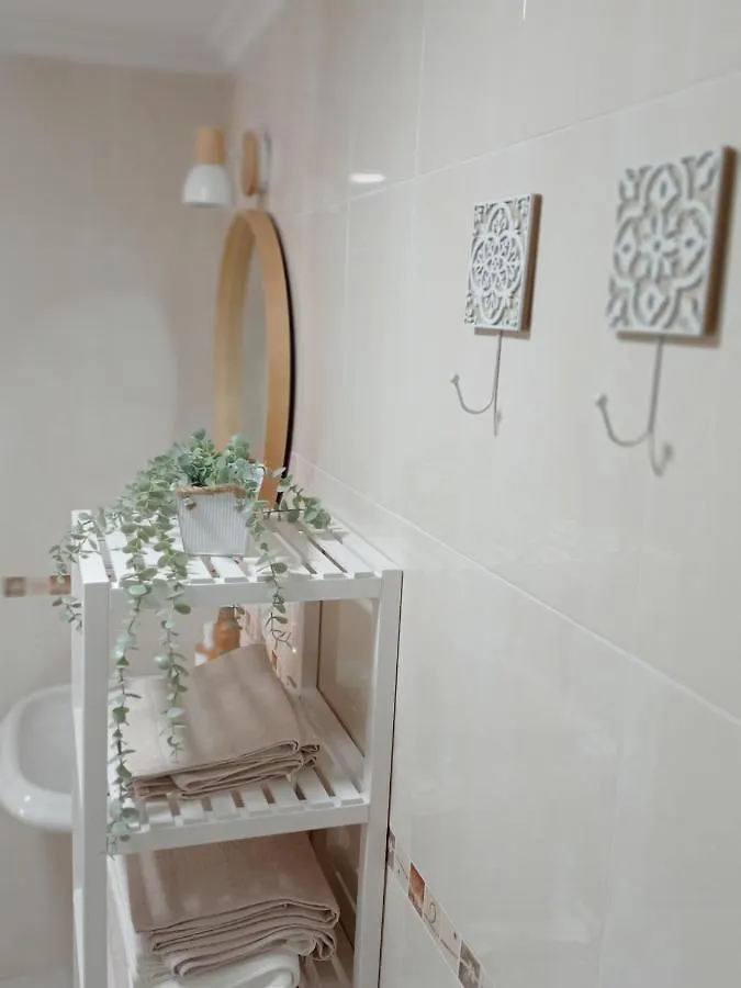 Apartamento Primera Linea De Playa A 10 Min Estepona San Luis de Sabinillas